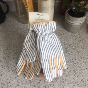 Hearth & Hand Multi-Stripe Gardening Work Gloves in Gray